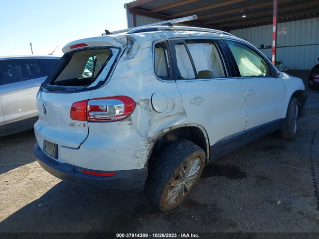 2015 VOLKSWAGEN TIGUAN SE VIN: WVGAV7AX9FW597869