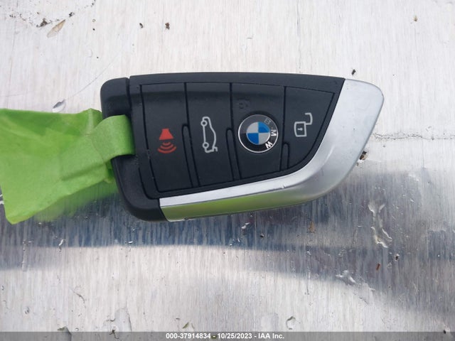 5UX53DP02P9R39729 BMW X3 Xdrive30i