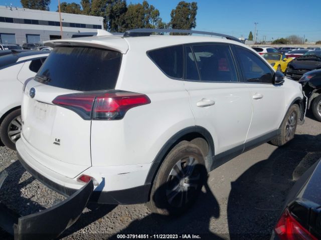 2017 TOYOTA RAV4 JTMBFREV2HJ147555 Photo 3