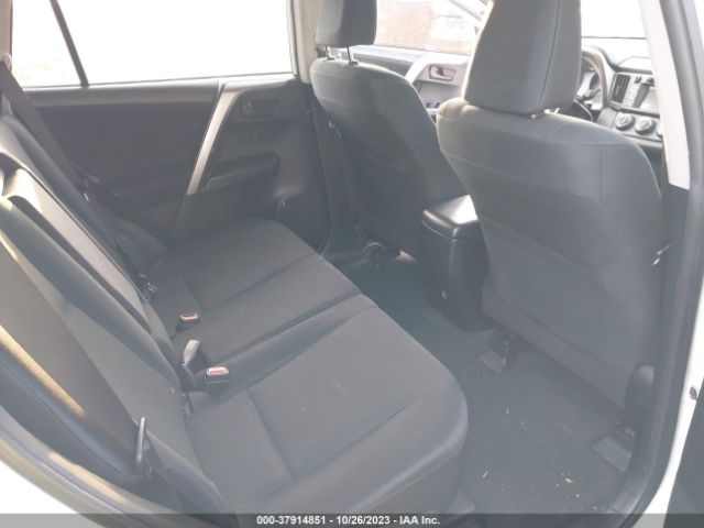 2017 TOYOTA RAV4 JTMBFREV2HJ147555 Photo 7