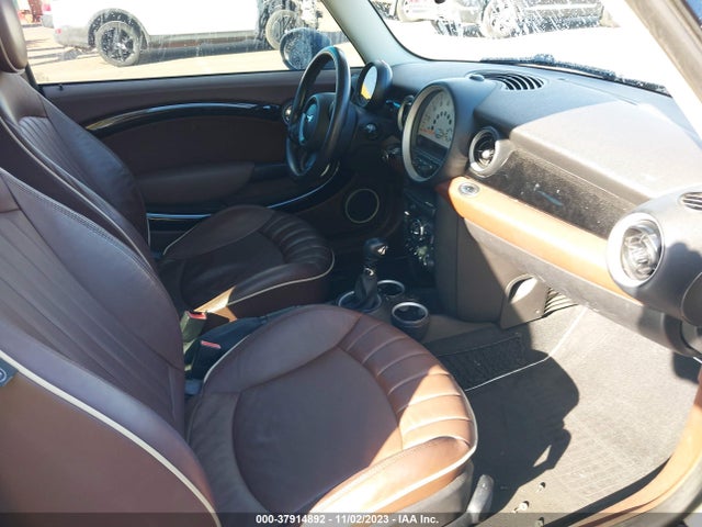 2012 MINI COOPER CLUBMAN WMWZF3C5XCT189285 Photo 4