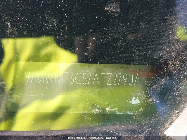 2010 MINI COOPER WMWMF3C57ATZ27907 Photo 8