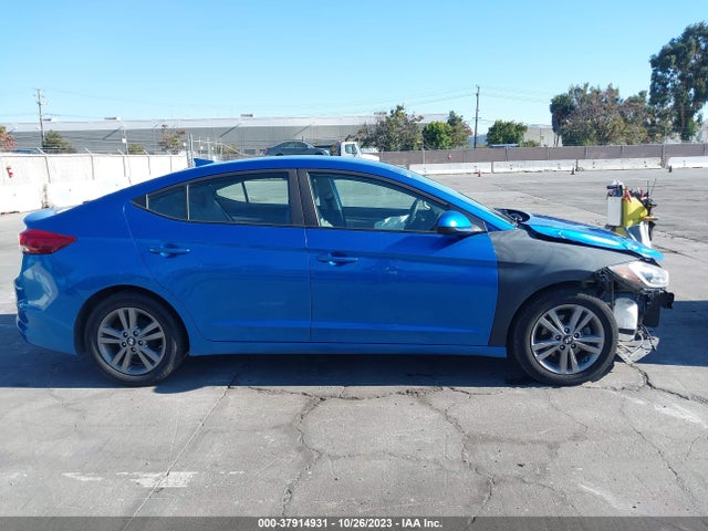 2017 HYUNDAI ELANTRA SE VIN: 5NPD84LF8HH051701