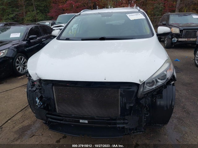2016 KIA SORENTO 3.3L LX VIN: 5XYPG4A54GG077101