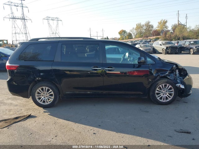 2015 TOYOTA SIENNA XLE/XLE AAS/LTD VIN: 5TDYK3DC5FS561559