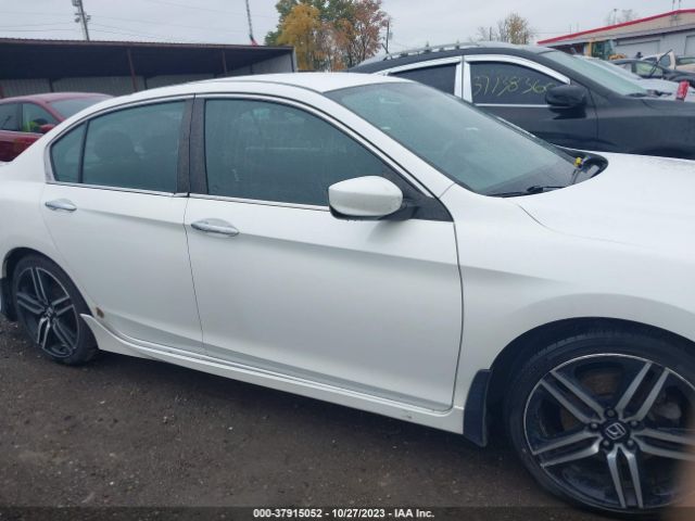1HGCR2F55GA088888 Honda Accord Sedan Sport