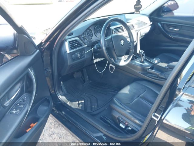 WBA8E5G5XJNU47343 BMW 320i Xdrive