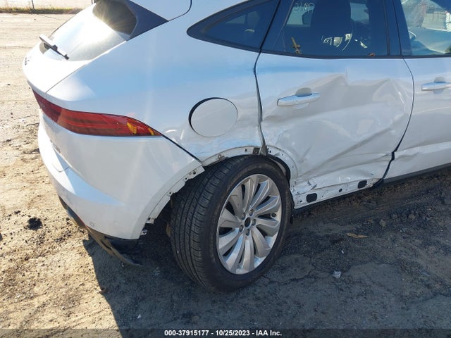 2018 JAGUAR E-PACE SADFP2FX6J1Z00343 Photo 5