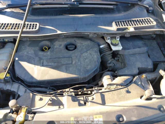 1FMCU0J9XFUA27038 Ford Escape Titanium