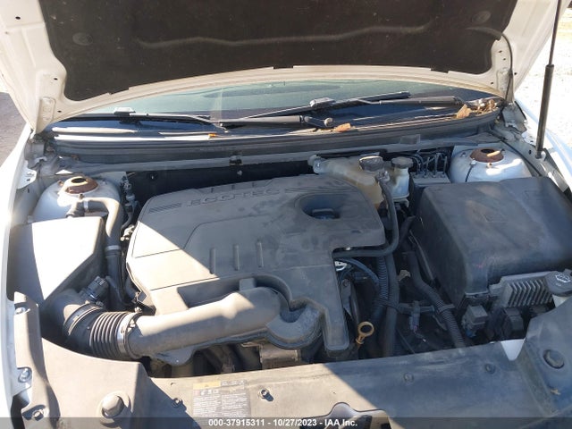 2011 CHEVROLET MALIBU LS VIN: 1G1ZB5E17BF143939