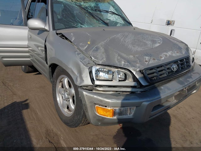 1999 TOYOTA RAV4 VIN: JT3GP10V1X7042386