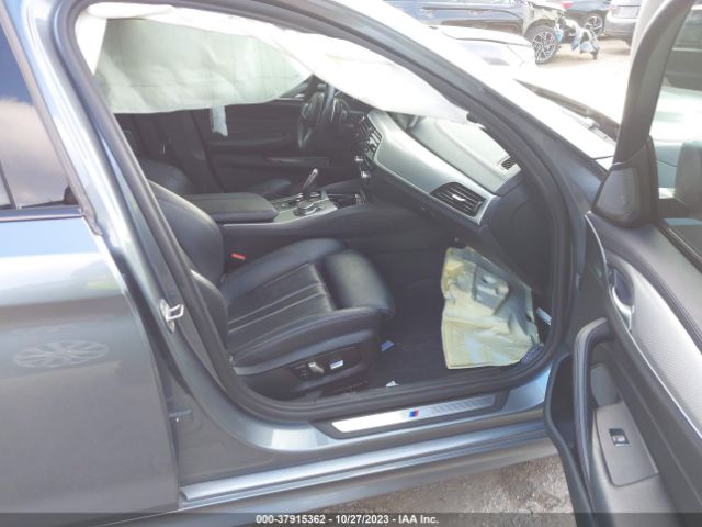 WBAJA9C55JB033978 BMW 530e Iperformance