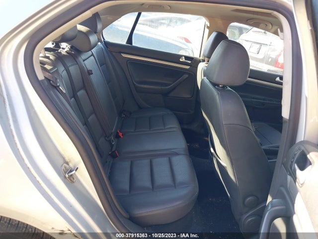 2008 VOLKSWAGEN JETTA SE/SEL VIN: 3VWRZ71K28M039412
