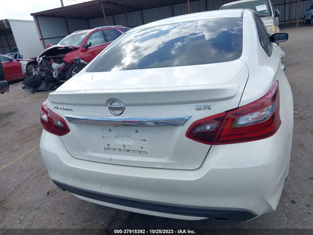 2018 NISSAN ALTIMA 2.5 SR VIN: 1N4AL3AP5JC105826