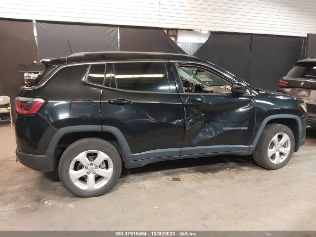 3C4NJDBB7KT813432 Jeep Compass Latitude