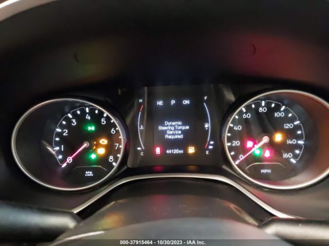 3C4NJDBB7KT813432 Jeep Compass Latitude