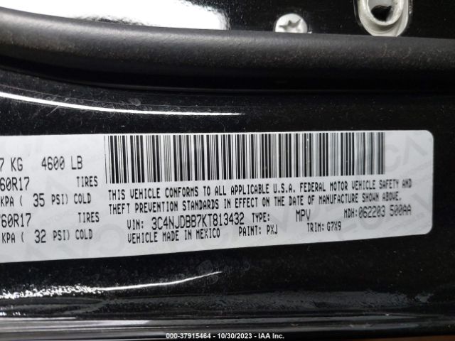 3C4NJDBB7KT813432 Jeep Compass Latitude