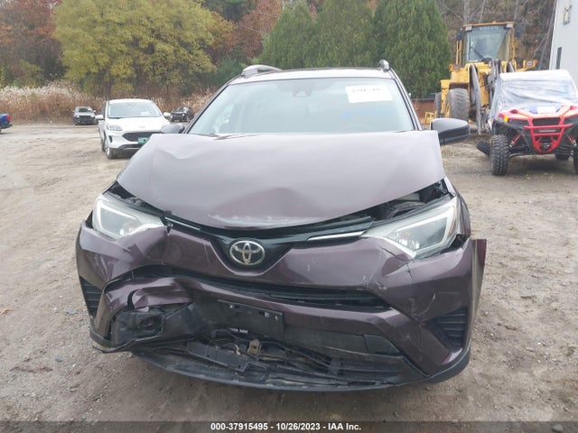 Toyota RAV4 LE 2017 2T3BFREVXHW641275 Image 12