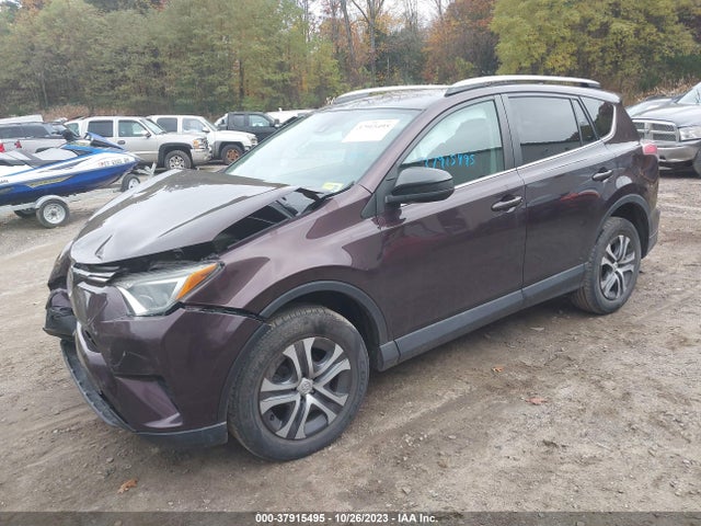 Toyota RAV4 LE 2017 2T3BFREVXHW641275 Image 2