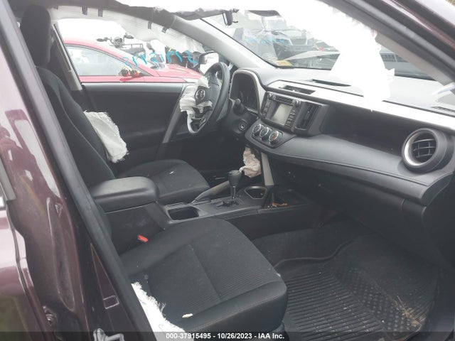 Toyota RAV4 LE 2017 2T3BFREVXHW641275 Image 5