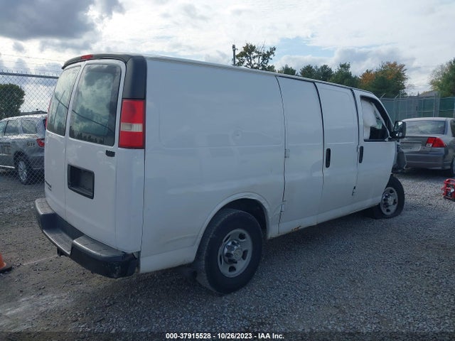 Chevrolet Express 2500 Work Van 2014 1GCWGFFA6E1141455 Image 4