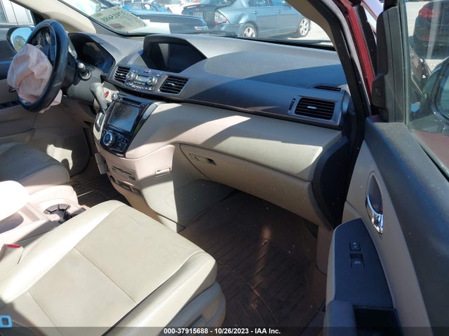 Honda Odyssey Touring 2015 5FNRL5H96FB063807 Image 5