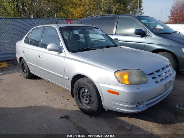 2005 HYUNDAI ACCENT GLS VIN: KMHCG45C15U623917