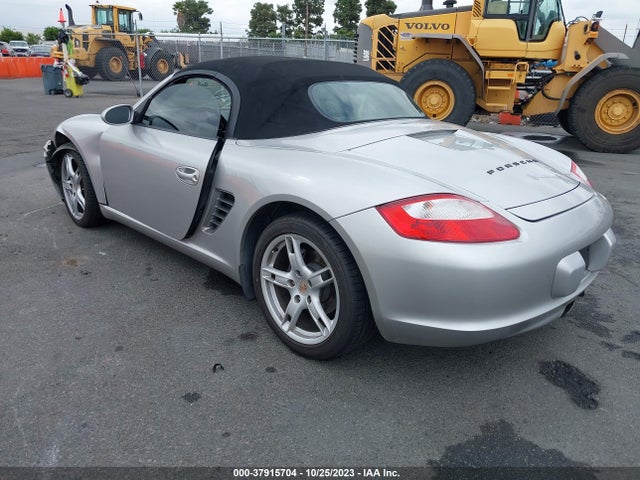 2005 PORSCHE BOXSTER WP0CA29865U711510 Photo 2