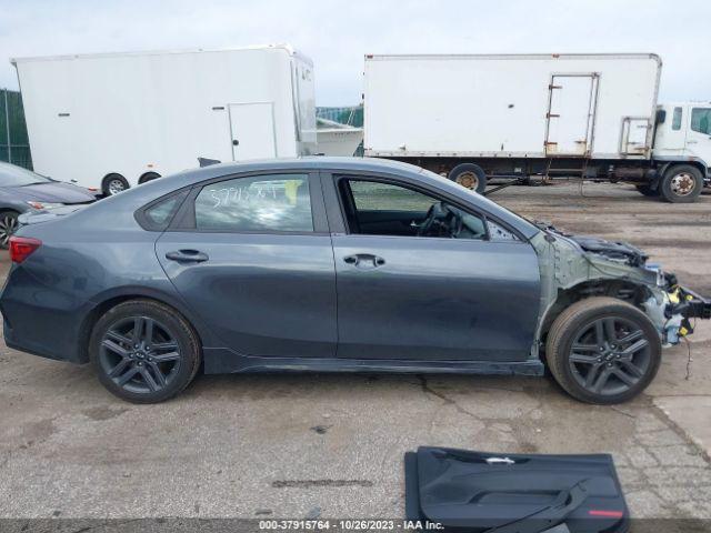 3KPF34AD3LE186123 KIA Forte Gt-line