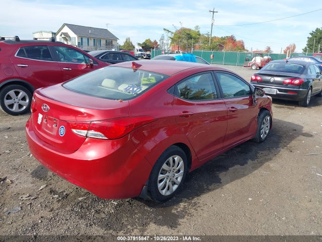 2013 HYUNDAI ELANTRA GLS VIN: KMHDH4AE1DU525588