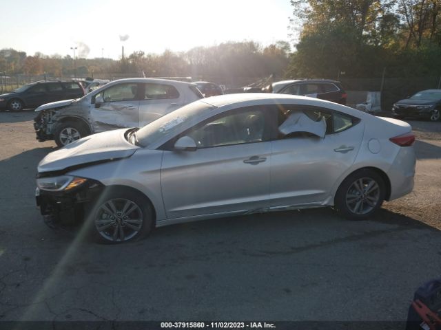 5NPD84LF3HH210379 Hyundai ELANTRA SE
