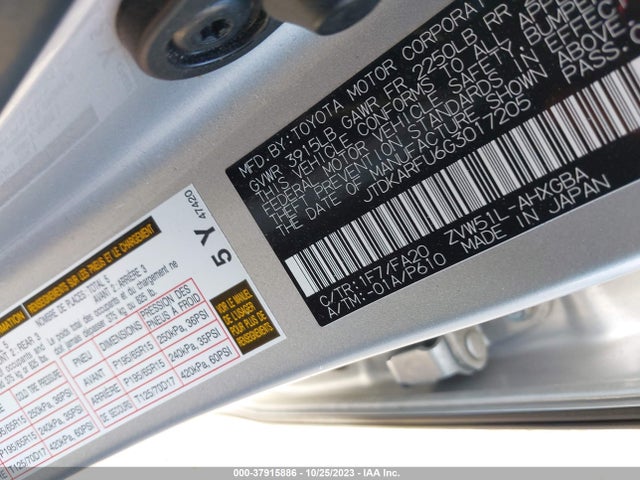 Toyota Prius Four 2016 JTDKARFU6G3017205 Image 9