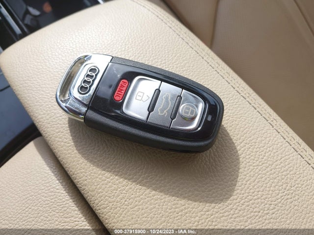 Audi A8 3.0t 2015 WAUJGAFD2FN008433 Image 11