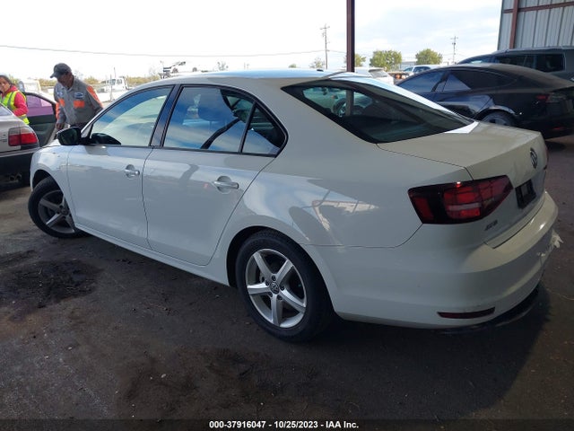 3VW267AJ8GM260657 Volkswagen Jetta Sedan 1.4t S