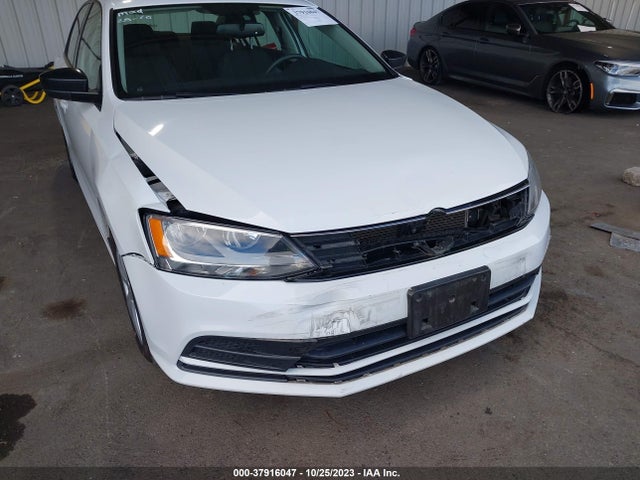 3VW267AJ8GM260657 Volkswagen Jetta Sedan 1.4t S