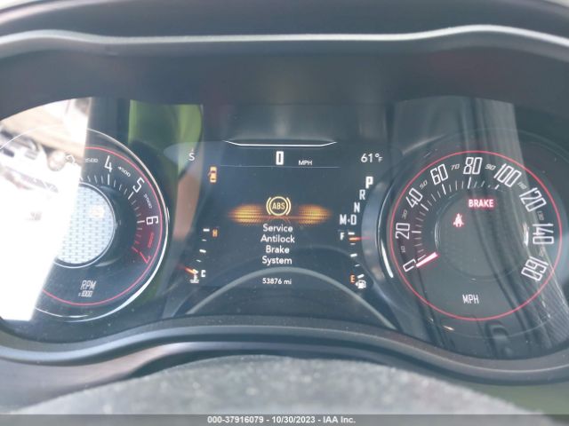 2C3CDZAGXJH183944 Dodge Challenger Sxt Plus