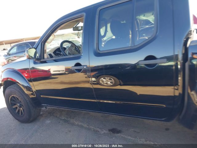1N6AD0ER5FN700041 Nissan Frontier Sv