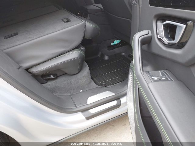 ZPBUA1ZLXNLA19252 Lamborghini Urus Pearl Capsule/graphite Capsule