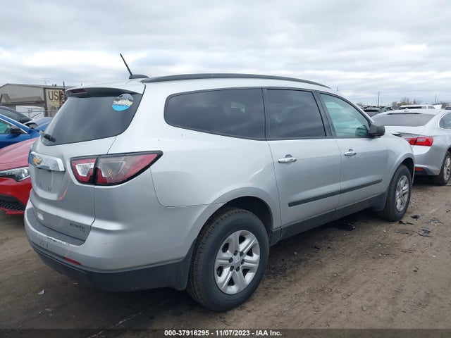 Chevrolet Traverse Ls 2017 1GNKRFKD5HJ314838 Image 4