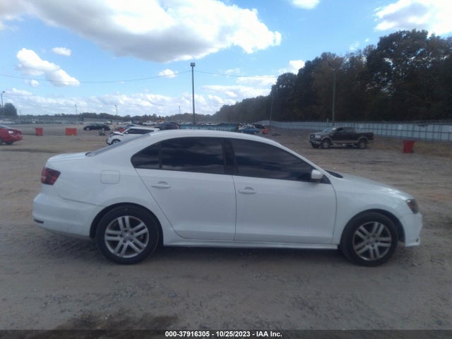 3VW2B7AJXJM244673 Volkswagen Jetta 1.4t S