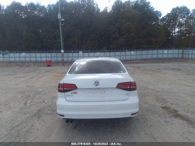 3VW2B7AJXJM244673 Volkswagen Jetta 1.4t S