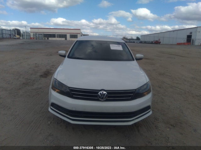 3VW2B7AJXJM244673 Volkswagen Jetta 1.4t S