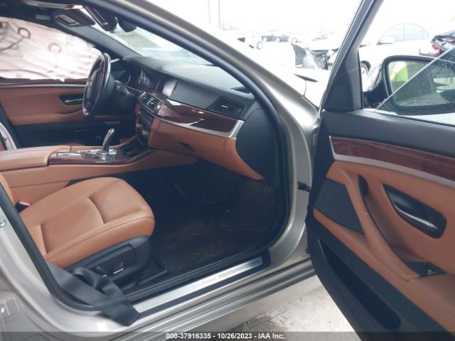 WBAXA5C50FD691237 BMW 535d