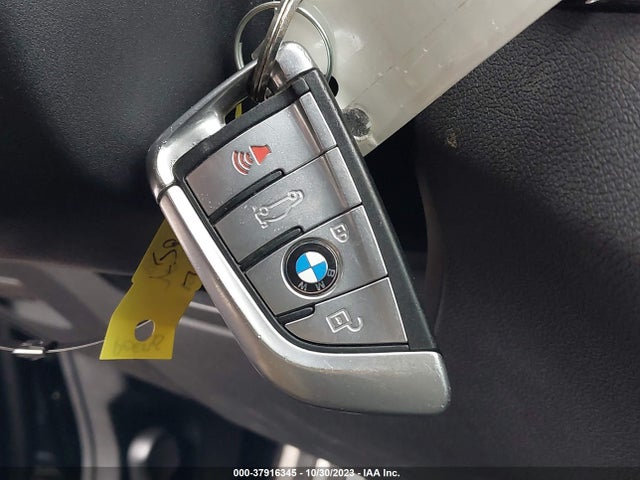 BMW 540i Xdrive 2019 WBAJE7C5XKWW06442 Image 11