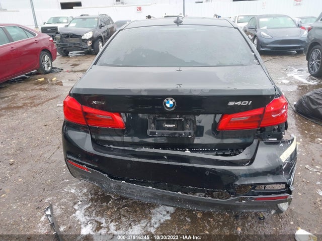 BMW 540i Xdrive 2019 WBAJE7C5XKWW06442 Image 16