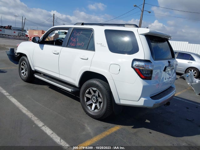 2021 TOYOTA 4RUNNER TRD OFF ROAD PREMIUM VIN: JTERU5JR9M5970682