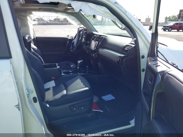 2021 TOYOTA 4RUNNER TRD OFF ROAD PREMIUM VIN: JTERU5JR9M5970682