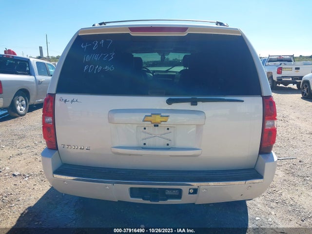 Chevrolet Tahoe Ltz 2014 1GNSCCE04ER104897 Image 16