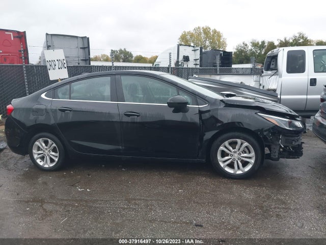 Chevrolet CRUZE LT 2019 1G1BE5SM5K7145528 Image 14