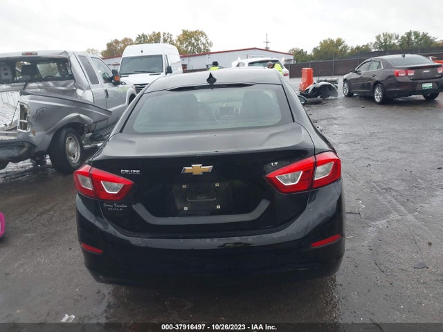 Chevrolet CRUZE LT 2019 1G1BE5SM5K7145528 Image 17
